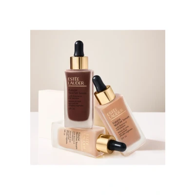 Bild av Estée Lauder Futurist SkinTint Serum Foundation 30 ml
