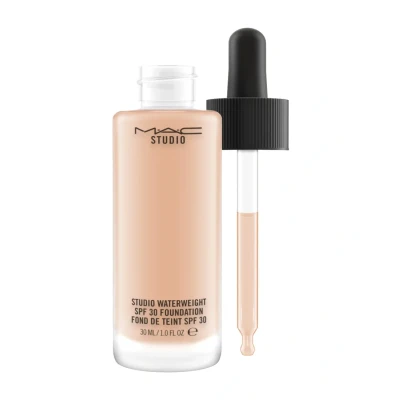 Bild av MAC Studio Waterweight SPF 30 Foundation NW20 ml