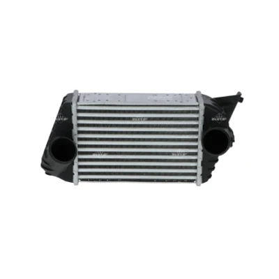 Bild av NRF 30833 Intercooler FIAT: Stilo 3/5 portes