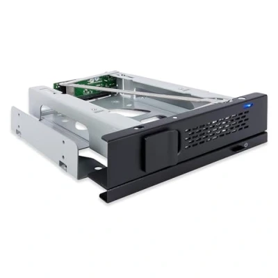 Bild av TurboSwap MB171SP 1B SATA/SAS Hot Swap utbytbar ram för 8,9 cm (3,5 tum) hårddisk helt tillverkad av metall, axelbandslös design, svart