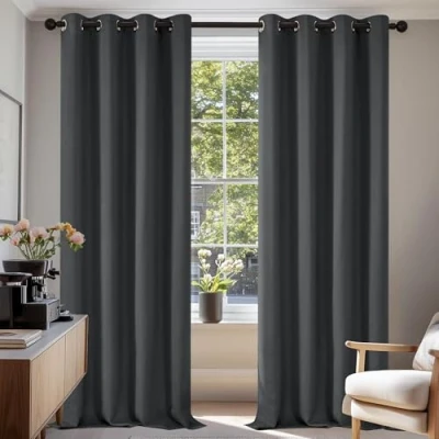 Bild av Deconovo Ogenomskinliga gardiner med öljetter för sovrum Termiska gardin mörkläggningsgardiner, 245x140 cm (höjd x bredd), mörkgrå, uppsättning 2