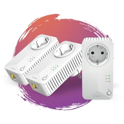 Bild av STRONG Powerline 600 Triple EU set 3 adaptrar Mbps Snabb internetåtkomst integrerat uttag 300 m räckvidd för alla routrar LAN anslutning enkel installation vit