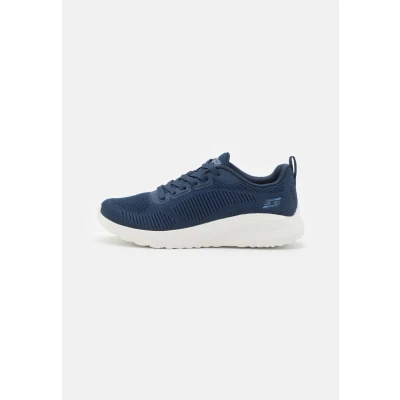 Bild av Skechers Bobs Squad Chaos Face Off dam Sneaker, Marinblå konstruerad stickning, 38 EU