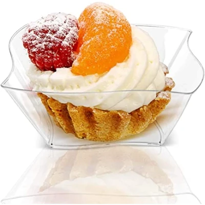 Bild av KAHEIGN 100 st efterrättskoppar i plast, 150 ml strömlinjeformad efterrättsskål klar parfaitförrättskopp återanvändbar serveringsskål för efterrätt, pudding, mussefest (9 x 9 cm)