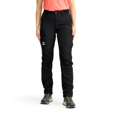 Bild av RevolutionRace Rambler Lightweight Pro Pants Dam, Lättvikts Vandringsbyxor för alla Utomhusaktiviteter, Black, M
