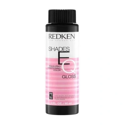 Bild av Redken Shades EQ Demi permanent hårfärg 3 x 60 ml 06VRo Mauve Rosé