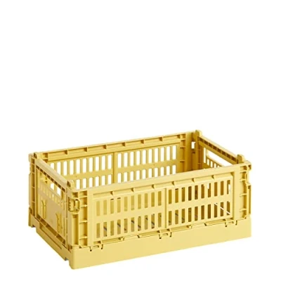 Bild av Hay Transportlåda Colour Crate S tillverkad av återvunnen polypropen i färgen Dusty Gul