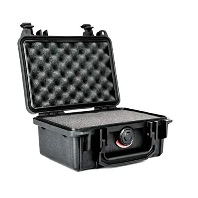 Bild av PELI 1120 vattentät hardcase för kamera, IP67 vatten och dammtät, 2 liters kapacitet, tillverkad i USA, med anpassningsbar skuminredning, svart