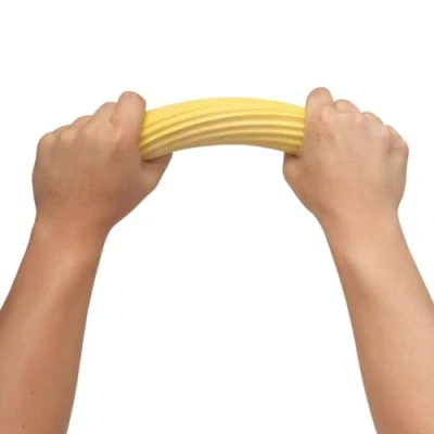Bild av CanDo Handtränare fingerstärkare flexibel träningspinne, gul (mycket lätt)