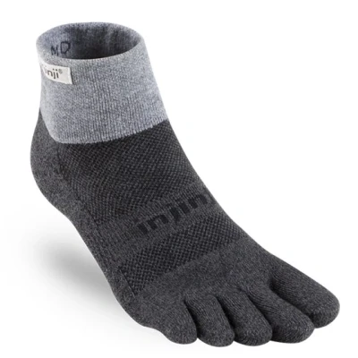 Bild av Injinji mellanhöga strumpor med separata tåg från trail sortimentet för män