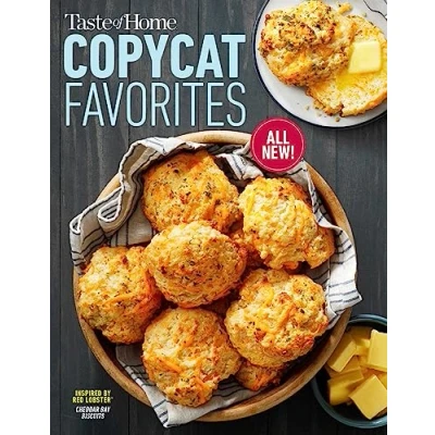 Bild av Taste of Home Copycat Favorites Volume 2: Enjoy Your Favorite Restaurant Foods, Snacks and More at Home!