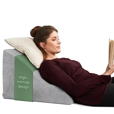 Bild av WELL B4 Ergonomisk läskudde för säng och soffa, MEDIUM FIXED Bekväm ryggkudde med minnesskum Refluxkudde, kilkudde säng, sängkudde ryggstöd sittande liggande, grå