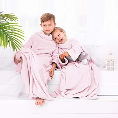 Bild av DecoKing Barnfilt med ärmar 90 x 105 cm puderrosa mikrofiber TV filt gosig mjuk fleecefilt kiddo