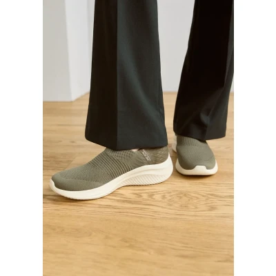 Bild av Skechers dam Ultra Flex 3.0 mysig strimma, Olivstickad trim, 39.5 EU