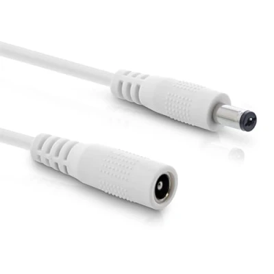 Bild av InLine DC förlängningskabel, universal nätdel förlängningskabel för LED remsor, övervakningskameror, skrivare, routrar, switchar och mycket mer, kontakt/uttag 5,5 x 2,1 mm, vit, 2 m