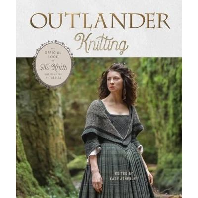 Bild av Outlander Knitting: the Official Book of 20 Knits Inspired by Hit Series