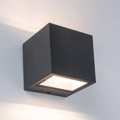 Bild av LUTEC LED utomhusvägglampa Gemini 8,8 cm