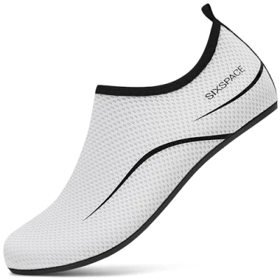 Bild av Sixspace Badskor, herr, dam, vattenskor, aquaskor, strandskor, snabbtorkande slip on ventilerande simskor, surfskor för strand, pool, surfning, yoga, Vit, 39 EU