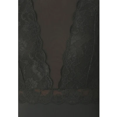 Bild av Pieces Pcsicca Ss Bodystocking Noos Bodysuit för kvinnor, Svart, S
