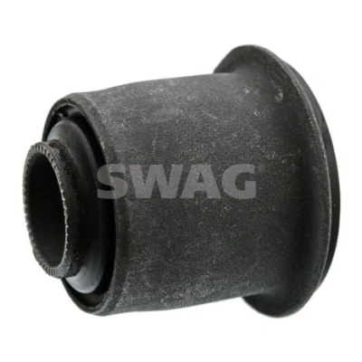 Bild av SWAG 13 94 3300 Silent Bloc De Triangle Essieu avant gauche, supérieur, droit Support métal caoutchouc ISUZU: D Max 1 Pickup