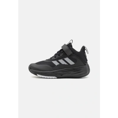 Bild av adidas Performance Ownthegame 3.0 Unisex Indoorskor för barn, Storlek: 33.5, Core black/footwear white Textil/syntet