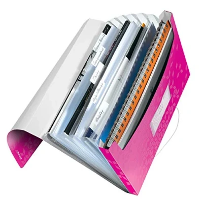 Bild av Leitz WOW Sorteringsmapp, A4, upp till 200 ark, integrerat register, 6 fack, elastiskt band, rosa metallic, 46330023