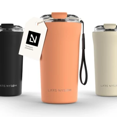 Bild av LARS NYSØM Thermo Kaffeebecher to go med bärrem &amp; Tritan lock er Travel Mug 0,5 liter isolering Läcksäker rostfri termosmugg för kaffe te (Pumpkin Orange, 500ml)