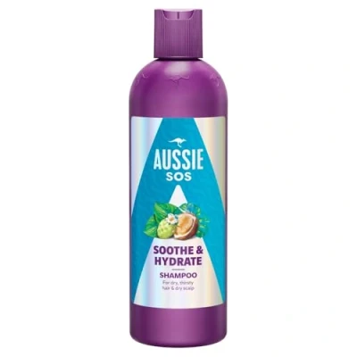 Bild av Aussie SOS Soothe &amp; Hydrate 300 ml schampo för mycket torrt hår och hårbotten. Fuktar håret hårbotten intensivt. Lämnar mjukt, slätt glänsande från rot till toppar. Vegan