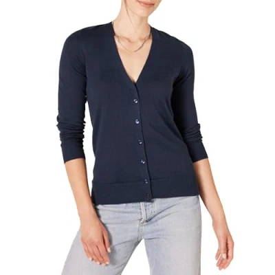 Bild av Amazon Essentials lättviktig v ringad cardigan tröja för kvinnor (finns i plusstorlek), marinblå, 4X