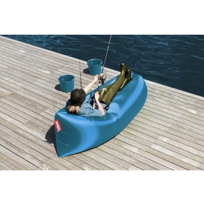 Bild av Fatboy® Lamzac 2.0 Blå luftfylld saccosäck Stark luftdivan i ripstop nylon 200 x 90 50 cm