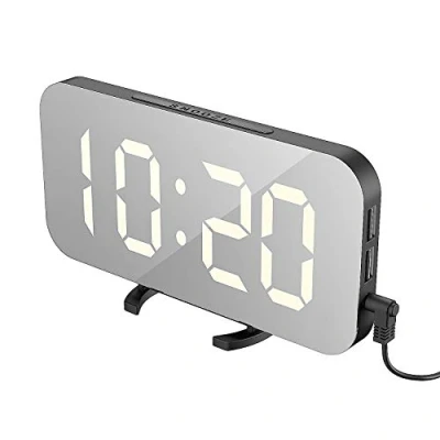 Bild av EXTSUD LED spegelväckarklocka, bärbar HD digital väckarklocka, bordsklocka reseklocka med stor skärm 12/24 H skärm, USB port för smartphone