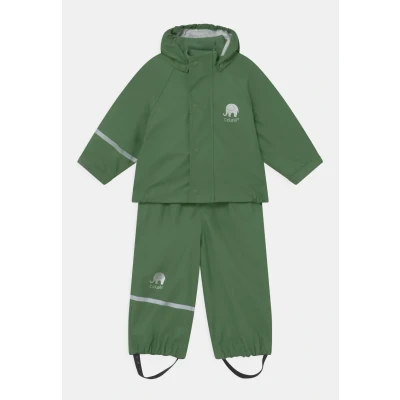Bild av Celavi Unisex Basic Rainwear Set Solid PU regnjacka, Elm grön, 80 cm