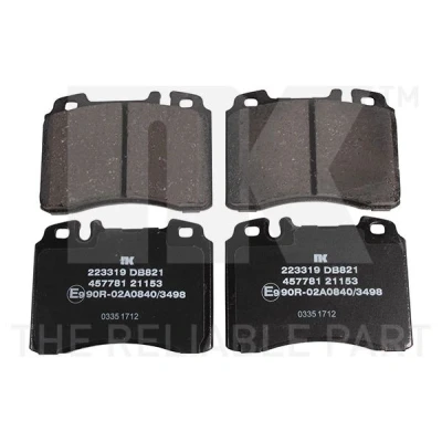 Bild av NK 223319 Jeu de plaquettes frein préparé pour indicateur d&#039;usure avec tôle anti bruit sans accessoires MERCEDES BENZ: Classe E Berline, CLK Coupe