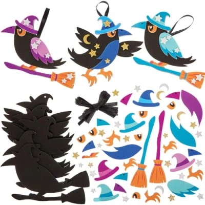 Bild av Baker Ross FN285 Spooky Crows Mix and Match Dekorationssatser Förpackning med 8 st, Halloween pyssel för barn, dekorationer