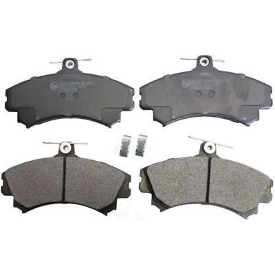 Bild av DENCKERMANN B110513 Jeu de plaquettes frein Essieu avant avec indicateur d&#039;usure VOLVO: V40 Break, S40 I, MITSUBISHI: Space Star, Carisma 5 portes