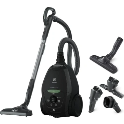 Bild av Electrolux dammsugare PD82 Green, Bra miljöval, Tillverkad av 75% återvunnen plast, Tyst på 57 dB, Reglering mellan matta och golv, Black