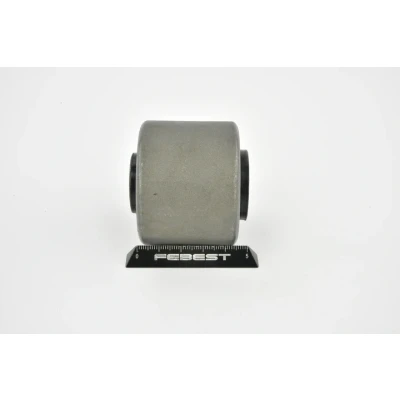 Bild av FEBEST SAB 001 Silent Bloc De Triangle Essieu avant inférieur, arrière Support hydraulique SUBARU: Forester I, Impreza I Berline, II Berline