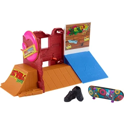 Bild av Hot Wheels Skate Donut Skatepark With Tony Hawk Fingerboard &amp; Pair Of Shoes
