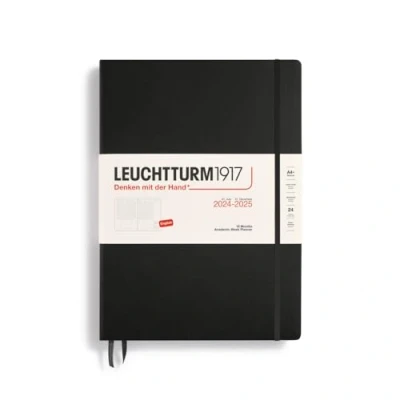 Bild av LEUCHTTURM1917 370814 akademisk veckoplanerare Master (A4+) 2025, 18 månader (07.2024 12.2025), inbunden cover, svart, engelsk