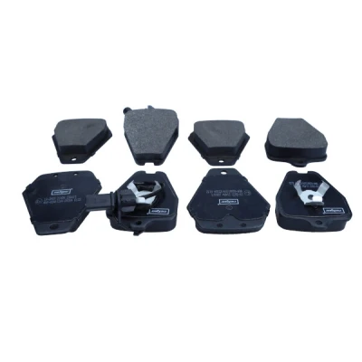 Bild av MAXGEAR 19 3933 Jeu de plaquettes frein Essieu Avant contact signal d&#039;usure inclus avec tôle anti bruit AUDI: A4 B5 Avant, A6 C5