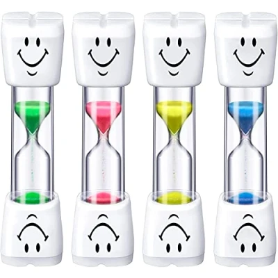 Bild av 4 stycken timglas timer, borstande tänder barn, 3 minuter för barn nedräkningsberäkning tandborstning, spel, matlagning, kontor (slumpmässiga färger)