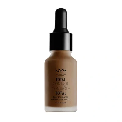Bild av NYX Professional Makeup Total Control Drop Foundation, exakt dosering, byggbar opacitet, långvarig, vegansk formel, matt finish, färgton: Cocoa