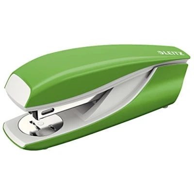 Bild av Leitz häftapparat av metall, för 30 ark, inkl. häftklamrar, ergonomisk design, grön, NeXXt serien, 55020050