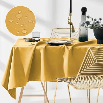 Bild av ROOM99 Aura bordsduk 140 x 220 cm bordsduk, fläckskydd, tvättbar, vattenavvisande, smutsavvisande polyester, rektangulär bankettdekoration, året runt, senap