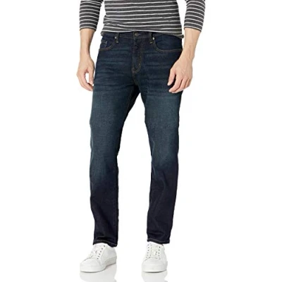 Bild av Amazon Essentials Men&#039;s Jeans atletisk passform, Mörk indigoblå/Rinse, 42W / 28L