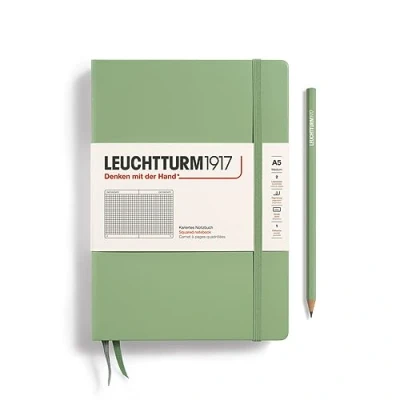 Bild av LEUCHTTURM1917 361583 anteckningsbok medium (A5), inbunden 251 numrerade sidor, salvia, rutig