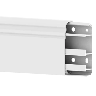 Bild av Habengut 3 m golvlist &quot;BerlinProfil&quot; av PVC, med integrerad kabelkanal, färg: vit, höjd 80 mm (2 stycken á 1,5 meter)