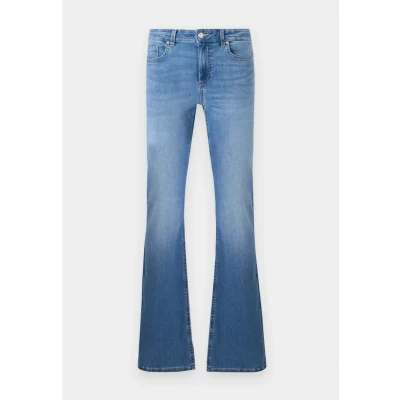 Bild av Onlblush Mw Back Pock FLA Tai22 Dnmnoos, Mellanblå denim, (XS) W x 32L