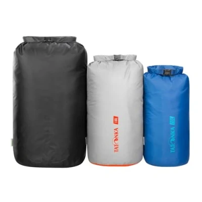 Bild av Tatonka torrpåse set 3 (10 l/18 l/30 l) tre vattentäta packpåsar med rullstängning och spänne tillverkade av återvunnen polyester 10, 18 30 liter volym (olika färger)