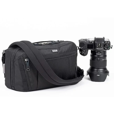Bild av Think Tank PressPass 10 Crossbody, axelväska och bältespaket för kameror linser, Svart, Crossbody
